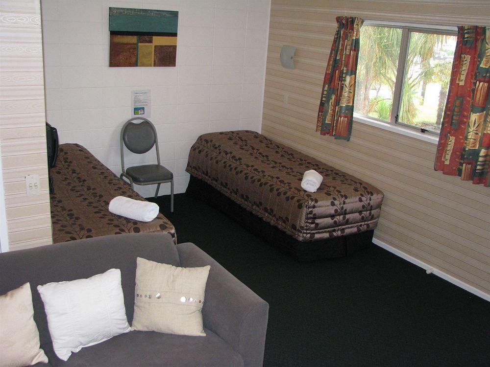 Greenview Motel