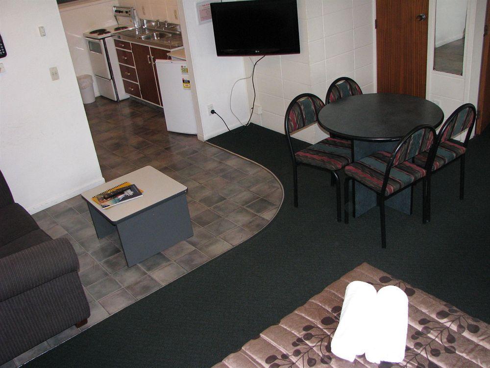 Greenview Motel 3*