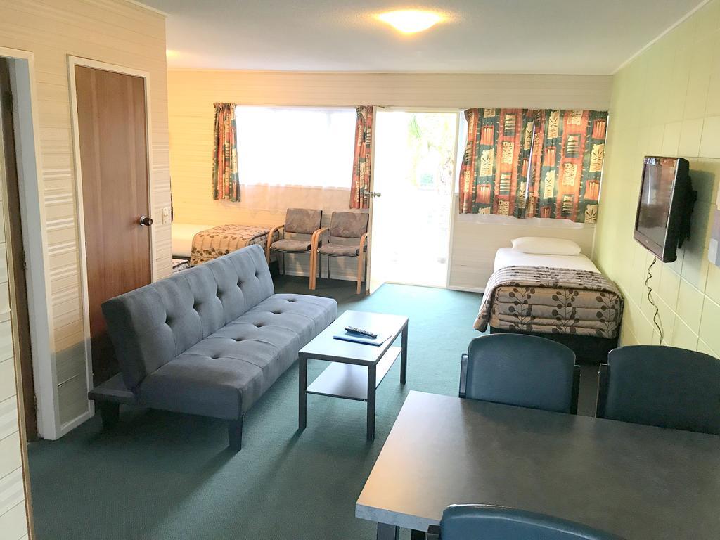 Greenview Motel